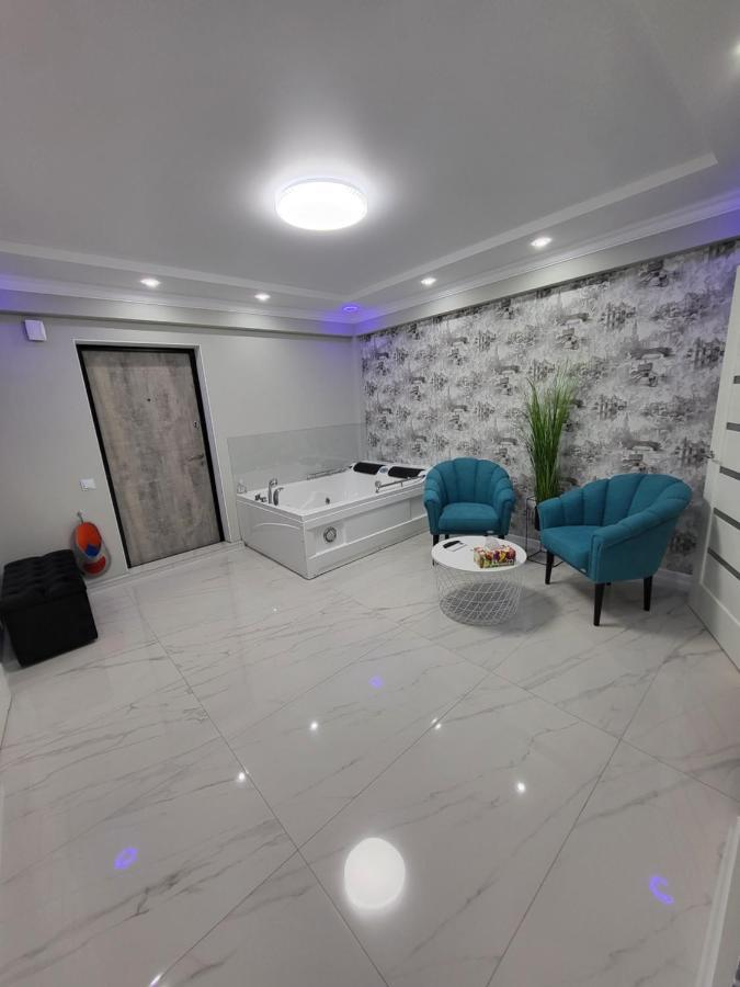 Vip Apartment For Lovers In Chişinău Esterno foto