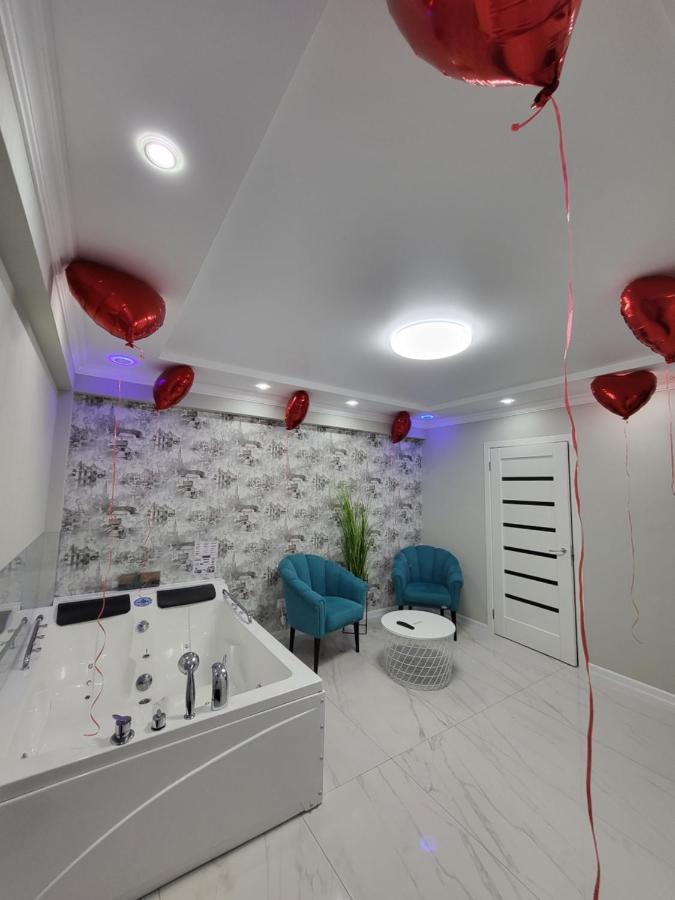 Vip Apartment For Lovers In Chişinău Esterno foto
